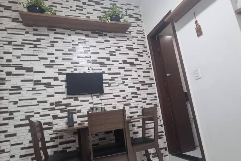 Quarto E Sala A Uma Quadra Da Praia Copacabana Posto 02 Rio de Janeiro Exterior photo